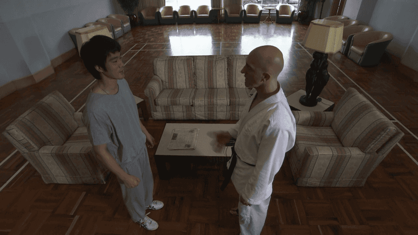 ئەفسانەی بروس لی _ ئەڵقەی 23